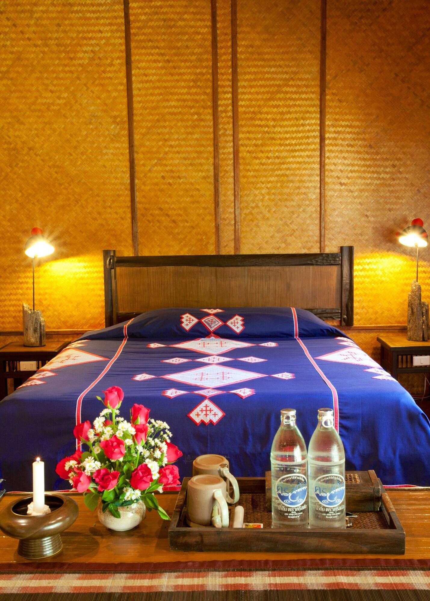Hmong Hilltribe Lodge Mae Rim Exterior photo