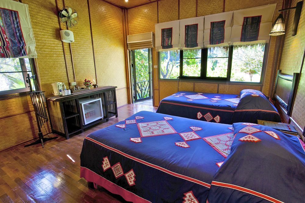Hmong Hilltribe Lodge Mae Rim Exterior photo